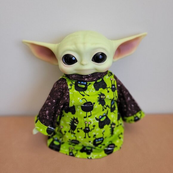 Halloween Monsters 2pc. Outfit & Scarf set for 11" Mattel Child Grogu Yoda dolls - Picture 4 of 5